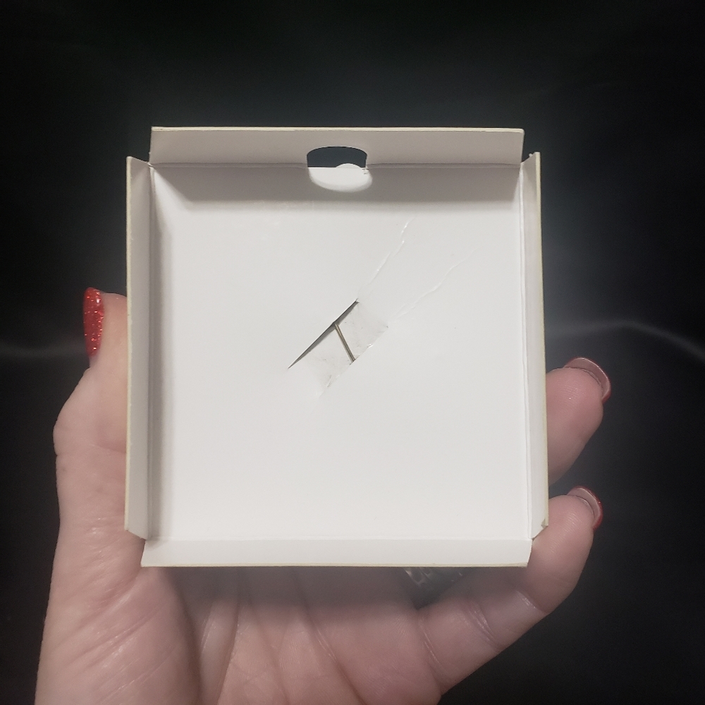 Napier NIB Red Enameled Apple Brooch - Picture 10 of 10